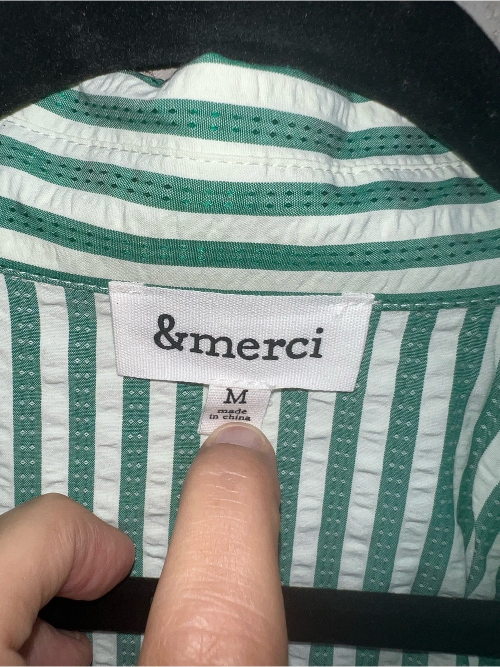&Merci green and white bubble sleeve blouse size medium - Picture 3 of 6
